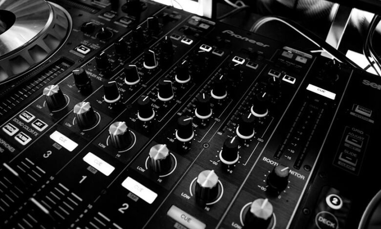 performance signal identification numbers